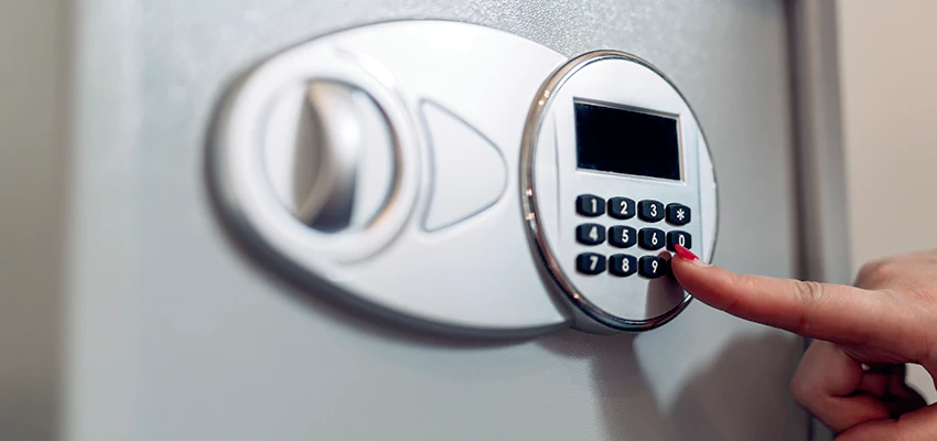 Jewelry Safe Cracking in Laguna Niguel, California