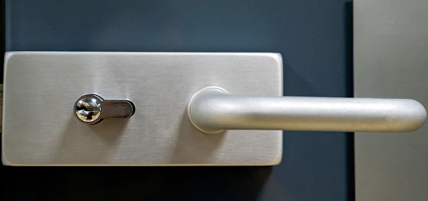 Change Patio Door Locks in Laguna Niguel, California